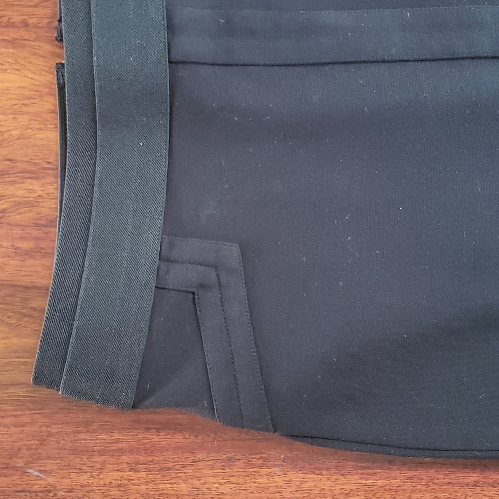 BCBGMAXAZRIA Black Structured Pencil Skirt Exposed Back Zipper Minimalist SMALL - Picture 8 of 14